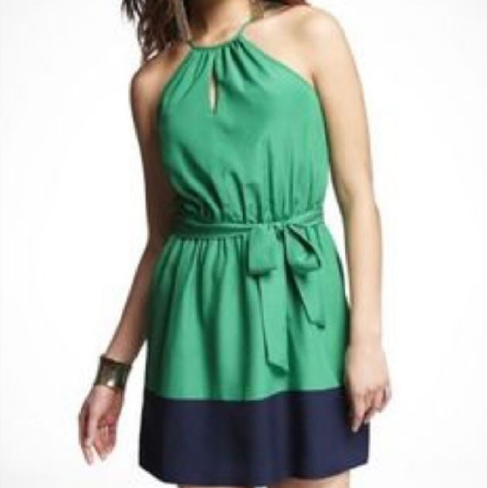 ⚪️2/$20 NWT Express Colorblock Keyhole Halter Dress Sz XS Green/Blue Preppy